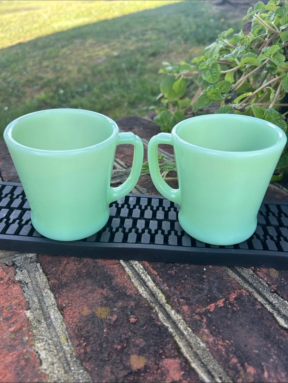 Fire King Vintage coffee mugs. Mint green - Picture 1 of 3